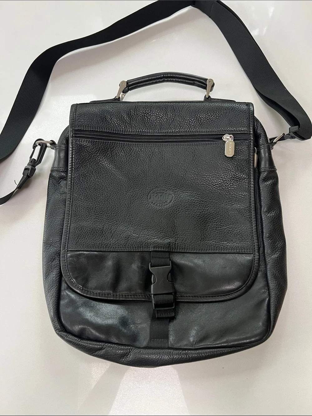 Men's Black Leather Messenger Bag by Roots with Top Handle and Adjustable Strap